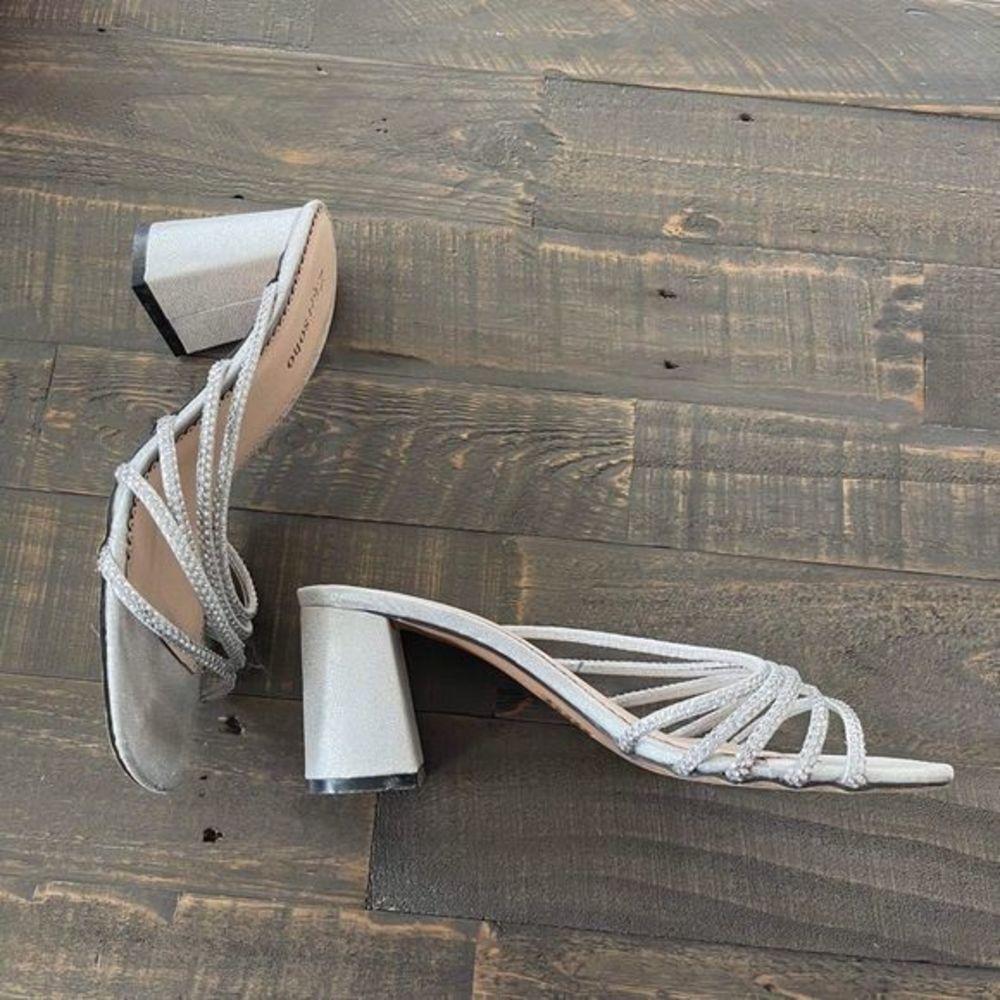 FREE w/purchase ๐ Silver Heels with Diamonds size 8.5 - Picture 4 of 7